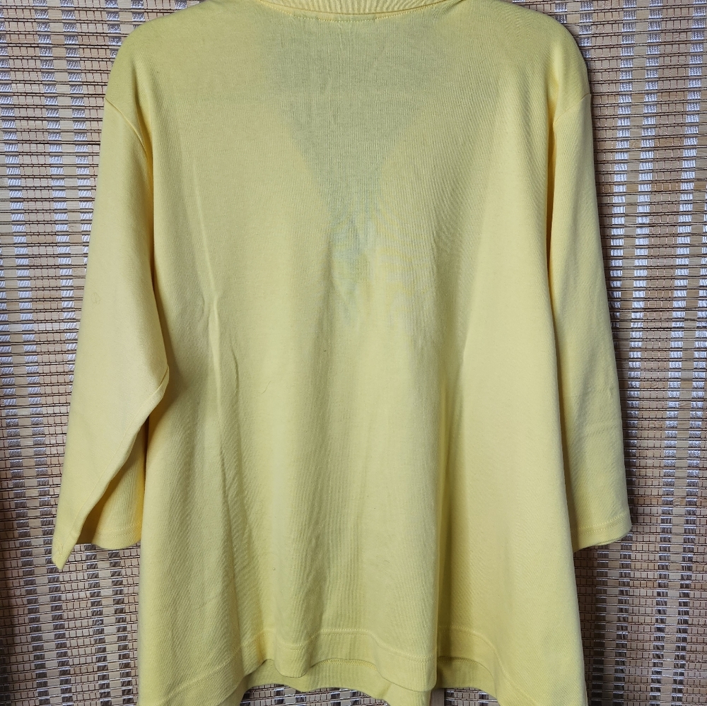 Ladies Shirt - Picture 4 of 4
